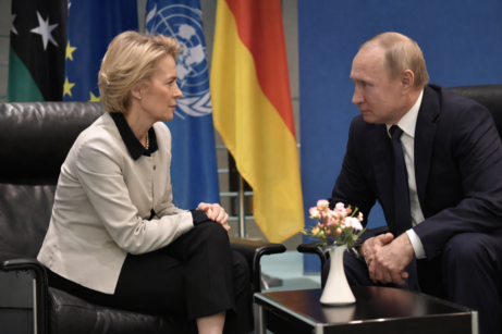 Němci zaplatí dvakrát. EU sahá na ruské peníze – a Putin chystá protiúder