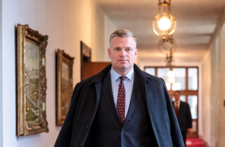 V Rakousku si všímají aféry spojené s vážnou dopravní nehodou českého poslance Filipa Turka. Názor rakouských čtenářů ale Motoristy nepotěší