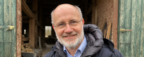 Myšlenky německého vědce jako vzor pro Česko? Astrofyzik Harald Lesch: Nové jaderné elektrárny jsou přežitek, AI by měla ze škol zmizet